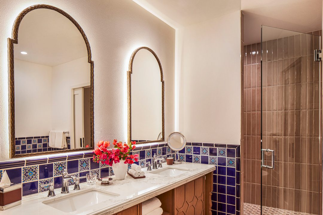 King Poolside Casita with Fireplace - Image 2