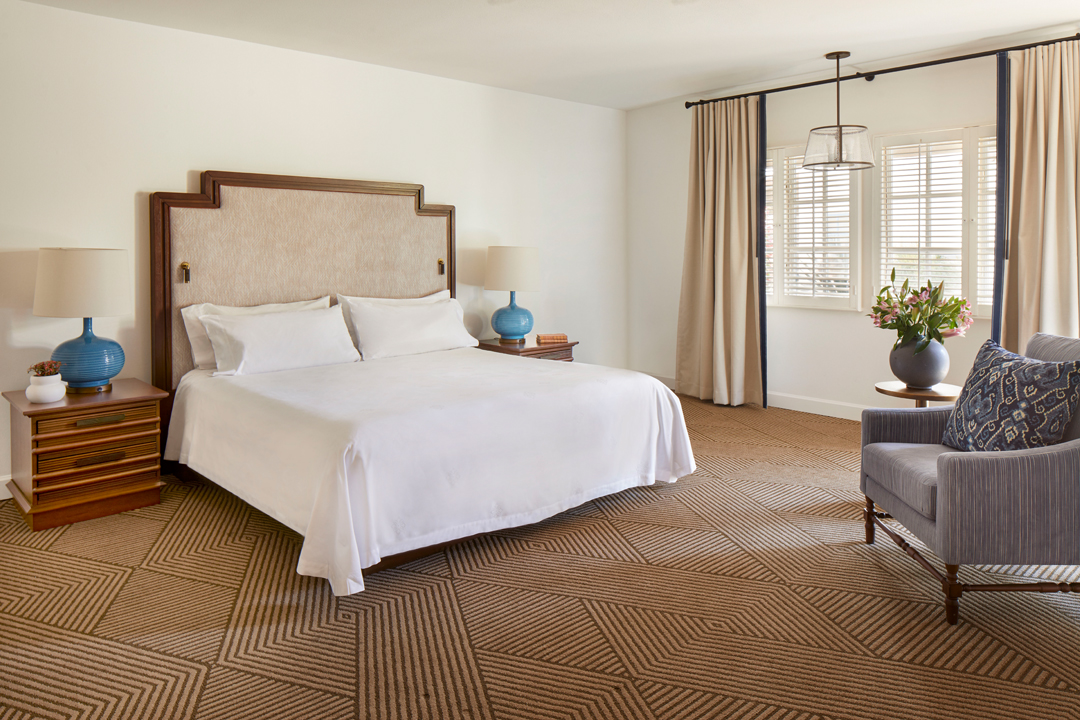 Resort King Mobility Accessible Casita With Mobility Accessible Tub - Image 1