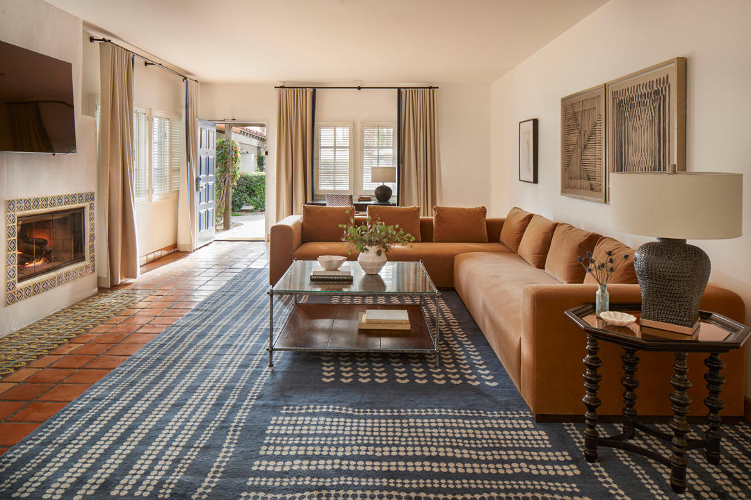 King Pueblo Suite with Private Pool and Hot Tub - Image 3