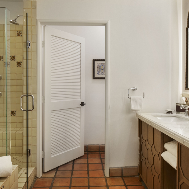 King Whirlpool Casita - Image 3